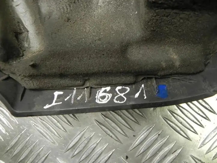 Hyundai i40 (2011 - ) 292402A901 Крышка двигателя декоративная — фото 3