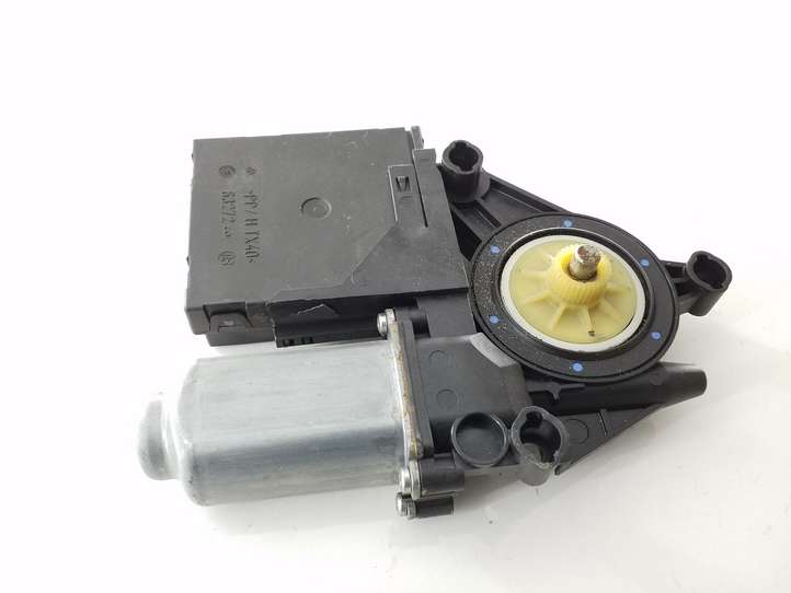 Volkswagen Touran I (2003 - 2010)  1T0959701 электродвигатель переднего стеклоподъемника