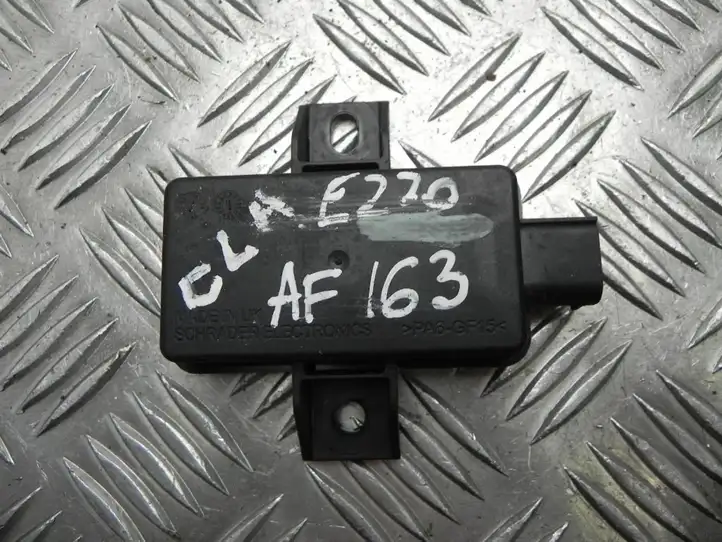 Mercedes-Benz CLA C117,X117,W117 (2013 - 2019) A0009008402 Блок управления TPMS — фото 2