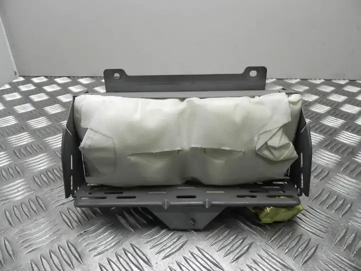 Toyota Land Cruiser (J100) (1998 - 2007) 800152602P0B Подушка безопасности пассажира — фото 1