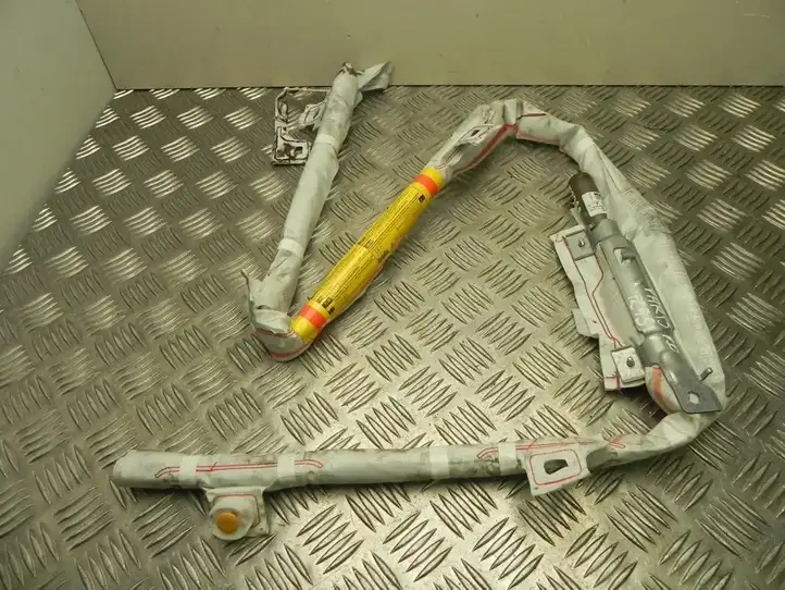 Toyota Yaris (2014 - 2019) 618708900 Боковая подушка безопасности шторка — фото 1