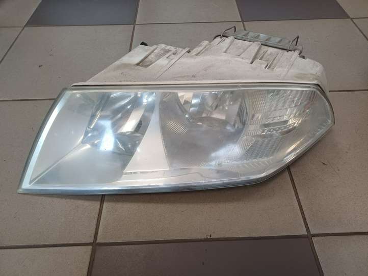 Skoda Octavia Mk2 (1Z) (2004 - 2013)  1Z1945015 Передняя фара