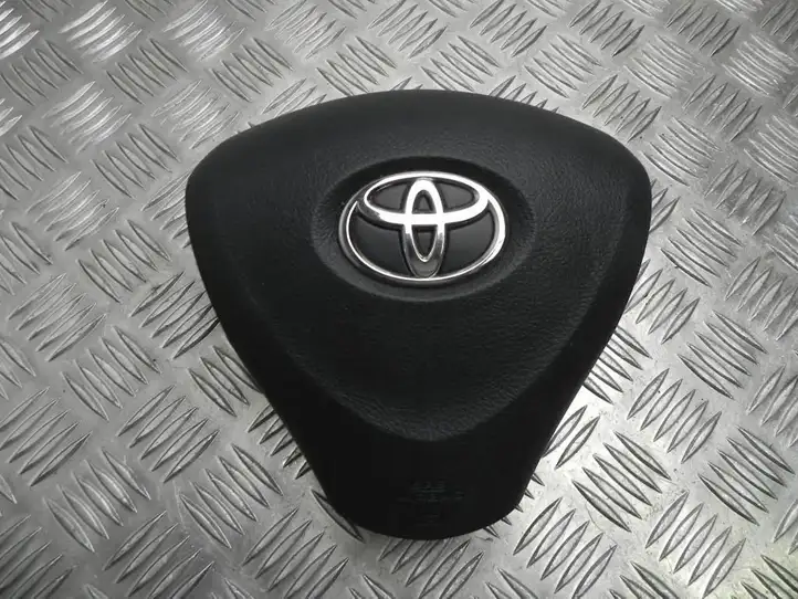 Toyota Auris 150 (2006 - 2012) MgA1 Подушка безопасности руля — фото 1