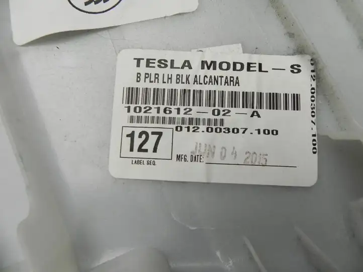 Tesla Model 3 (2017 - 2023) 102161202A Верхняя обшивка стойки B — фото 3