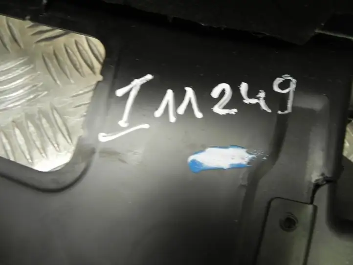Tesla Model 3 (2017 - 2023) 100923700E Основной отделочный щит — фото 5