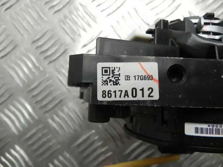 Mitsubishi ASX (2010 - 2016) 8617A012 Контактное кольцо SRS — фото 3
