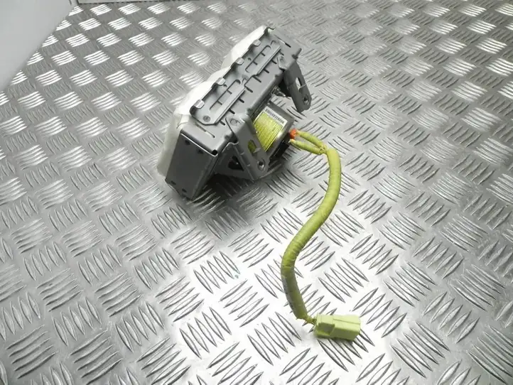 Toyota Prius (XW20) (2003 - 2009) 8214047020 Подушка безопасности пассажира — фото 3