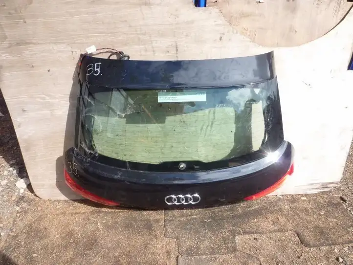 Audi A1 (2010 - 2014) Крышка багажника — фото 1