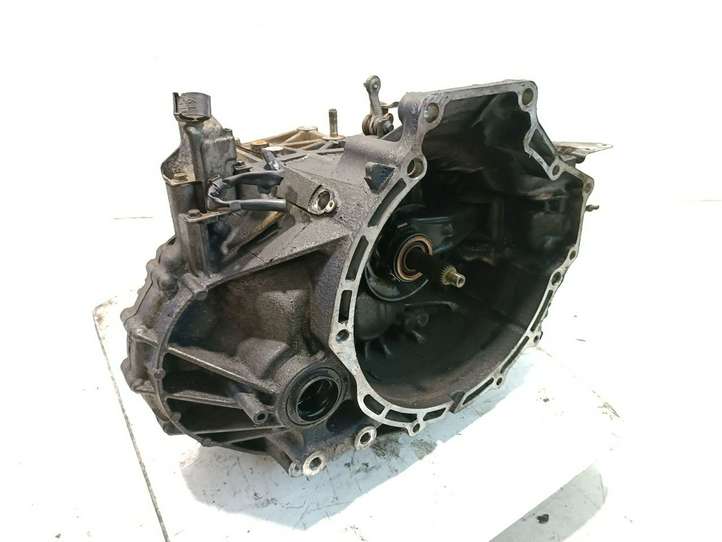 Mazda 5 (2005 - 2010)   Механическая коробка передач, 6 передач