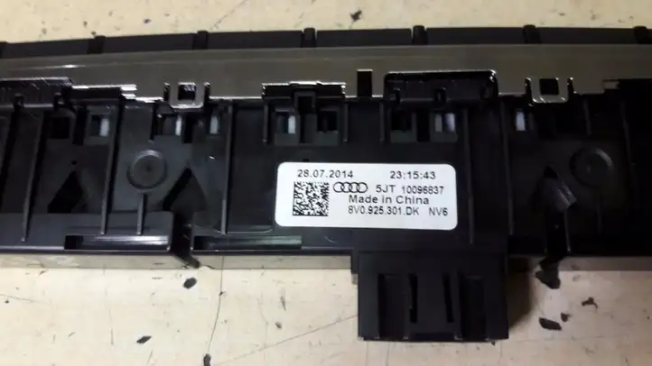 Audi A3/S3 8V (2012 - 2016) 8V0925301DK Другие включатели / ручки/ переключатели — фото 2
