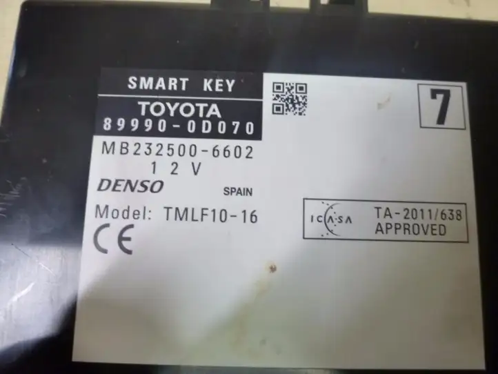 Toyota Yaris (2012 - 2014) 899900D070 Блок бесключевого доступа — фото 3