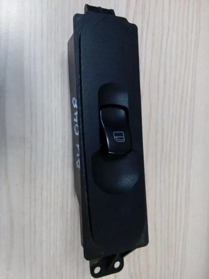 Volkswagen Crafter (2006 - 2016) A9065451913 Кнопка стеклоподъемников — фото 1