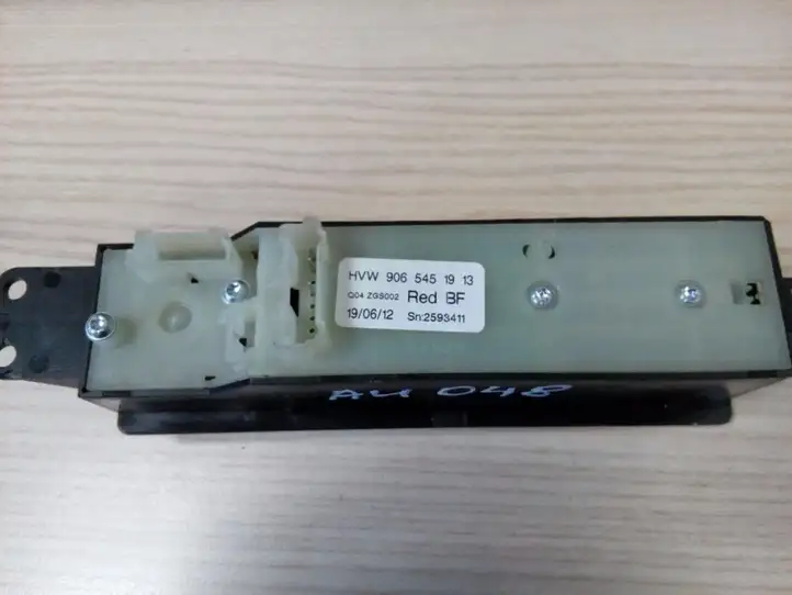 Volkswagen Crafter (2006 - 2016) A9065451913 Кнопка стеклоподъемников — фото 2