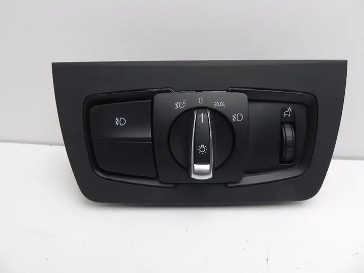 BMW 3 F30 F35 F31 (2012 - 2018) 9393941 Включатель фонарей — фото 1