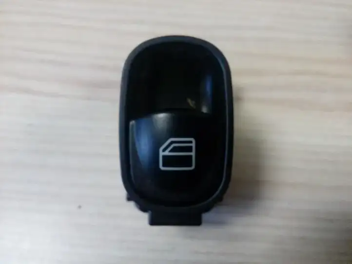 Mercedes-Benz CLK A209,C209 (2002 - 2009) A2098203510 Блок кнопок стеклоподъемников — фото 1