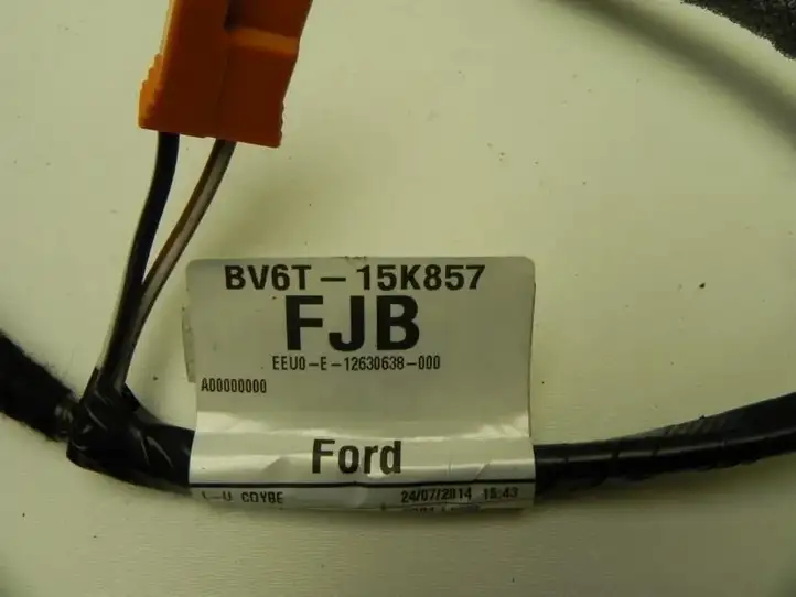 Ford Focus (2011 - 2015) BV6T15K857FJB Прочая электропроводка — фото 2