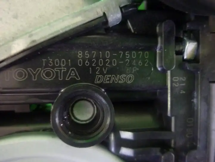 Lexus CT 200H (2010 - 2013) 8571075070 Стеклоподъемник задней двери — фото 3