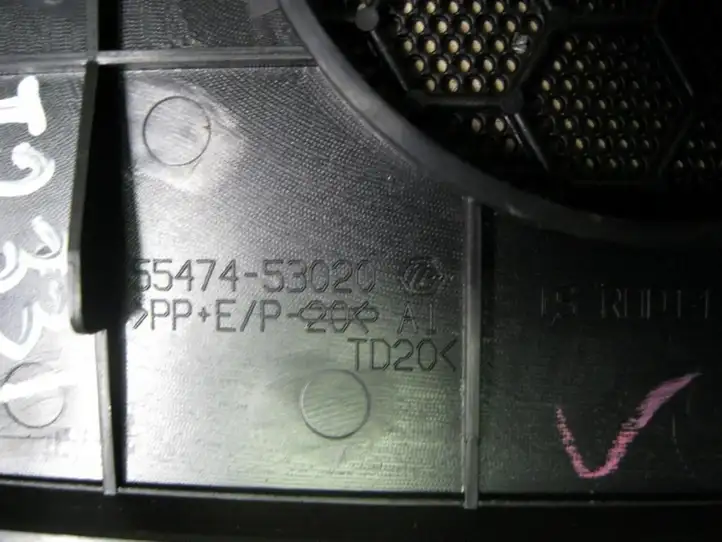 Lexus IS 220D-250-350 (2005 - 2010) 5547453020 Решетка сабвуфера — фото 2