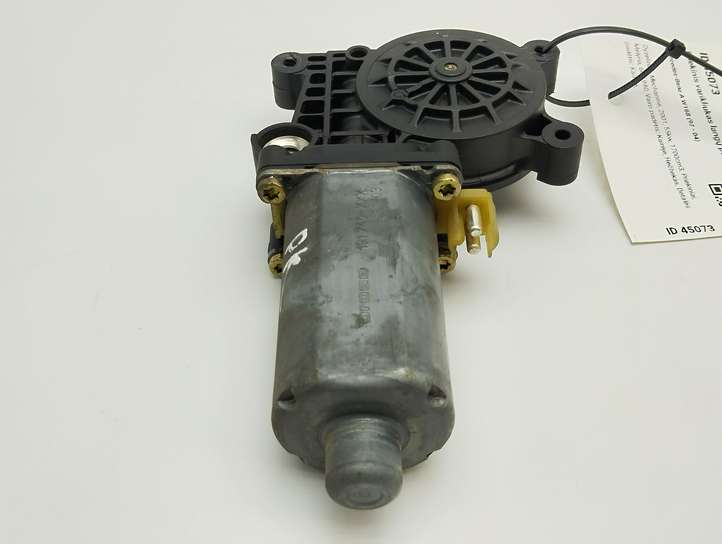 Mercedes-Benz A W168 (1997 - 2004)  0130821673 электродвигатель переднего стеклоподъемника