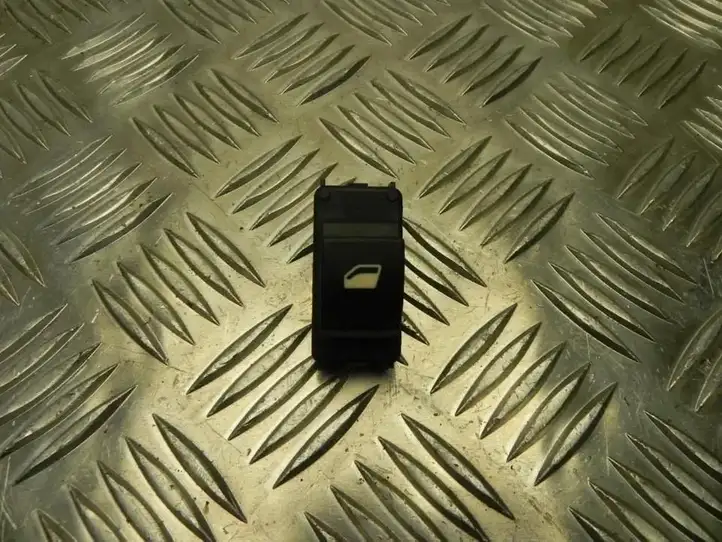 Peugeot 5008 (2009 - 2013) 96662297XT Блок кнопок стеклоподъемников — фото 1