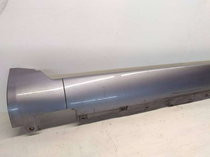 Audi A8 (2005 - 2007)  4E0853860F Порог