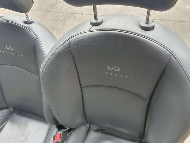 Infiniti FX35 (2002 - 2006)   Комплект сидений
