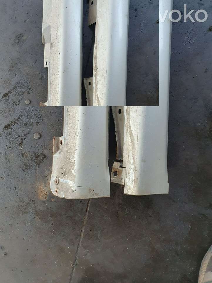 Toyota Corolla Verso AR10 (2004 - 2009)   Порог