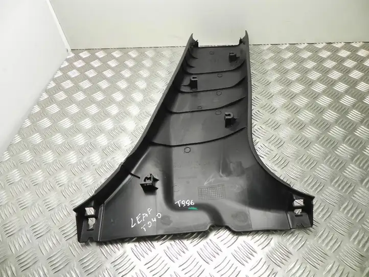 Nissan Leaf I (ZE0) (2010 - 2017) 769163NL0A Нижняя обшивка стойки B — фото 5