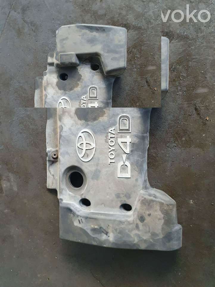 Toyota Corolla Verso AR10 (2004 - 2009)   Крышка двигателя (отделка)