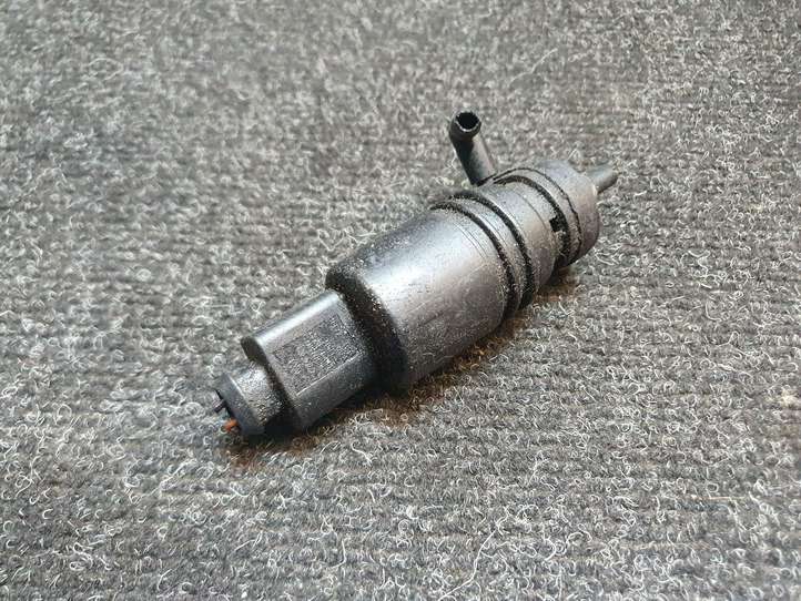 Volkswagen Golf IV (1998 - 2005)  1J0973722 Насос оконной жидкости (стекол)