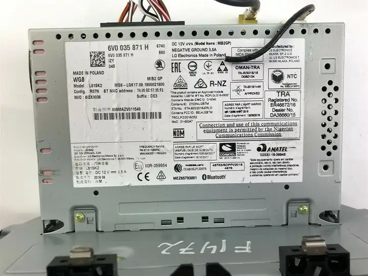 Skoda Fabia Mk3 (NJ) (2015 - 2021) 6V0035871H Блок Hi-Fi аудиосистемы — фото 3