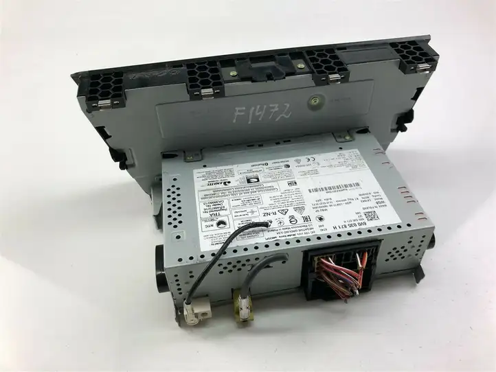 Skoda Fabia Mk3 (NJ) (2015 - 2021) 6V0035871H Блок Hi-Fi аудиосистемы — фото 4