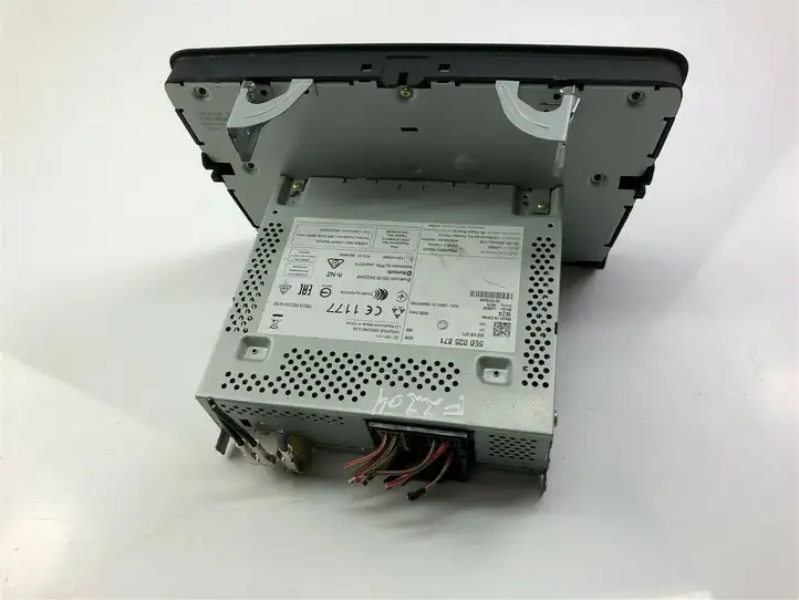 Skoda Octavia Mk3 (5E) (2013 - 2019) 5E0035871 Блок Hi-Fi аудиосистемы — фото 4