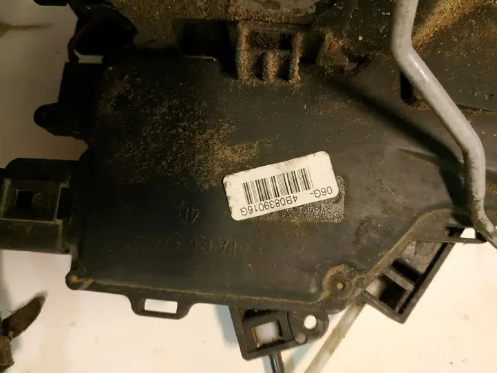 Audi A6 Allroad C5 (2000 - 2006) 06G4B0839016G Замок задней двери — фото 7