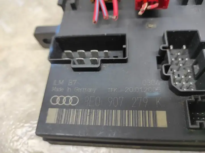 Audi A4 S4 B6 8E 8H (2000 - 2006) 8E0907279K Модуль комфорта — фото 2