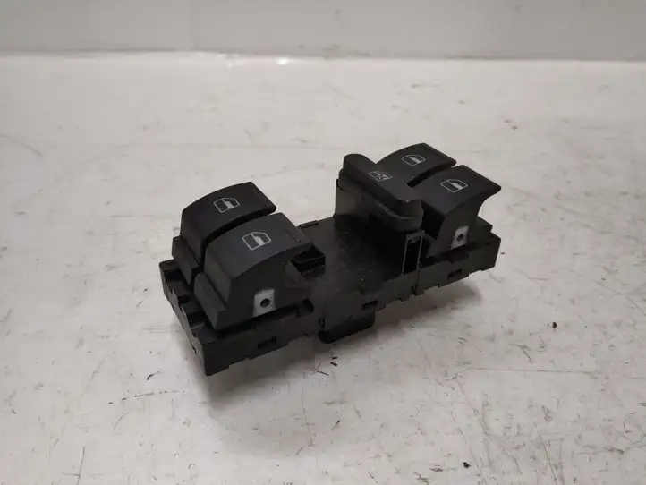 Volkswagen Tiguan (2007 - 2011) 1K4959857B Блок кнопок стеклоподъемников — фото 2