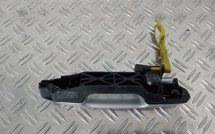 Toyota Corolla Verso AR10 (2004 - 2009) Наружная ручка задней двери — фото 2