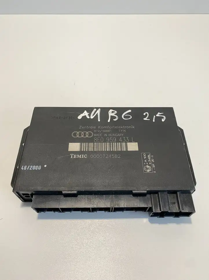 Audi A4 S4 B6 8E 8H (2000 - 2006) 8E0959433L Модуль комфорта — фото 3