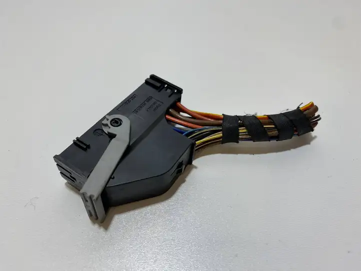 BMW 5 F10 F11 (2009 - 2016) 6931863 Прочая электропроводка — фото 1
