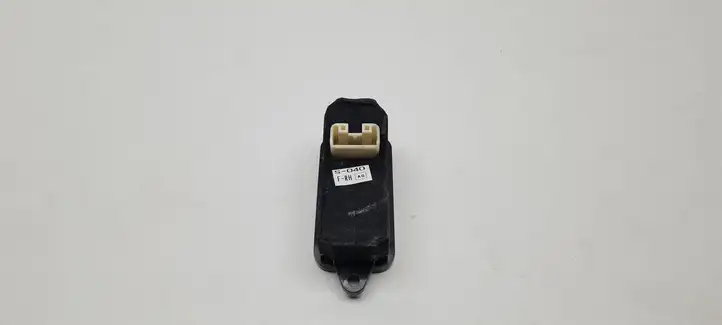 Subaru Outback (2003 - 2007) 94266AG020 Кнопка стеклоподъемников — фото 3