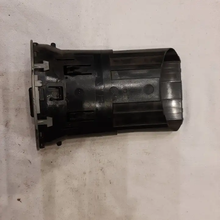 Ford Focus (2005 - 2008) 4M51A014121AD Боковой воздушный дефлектор — фото 3