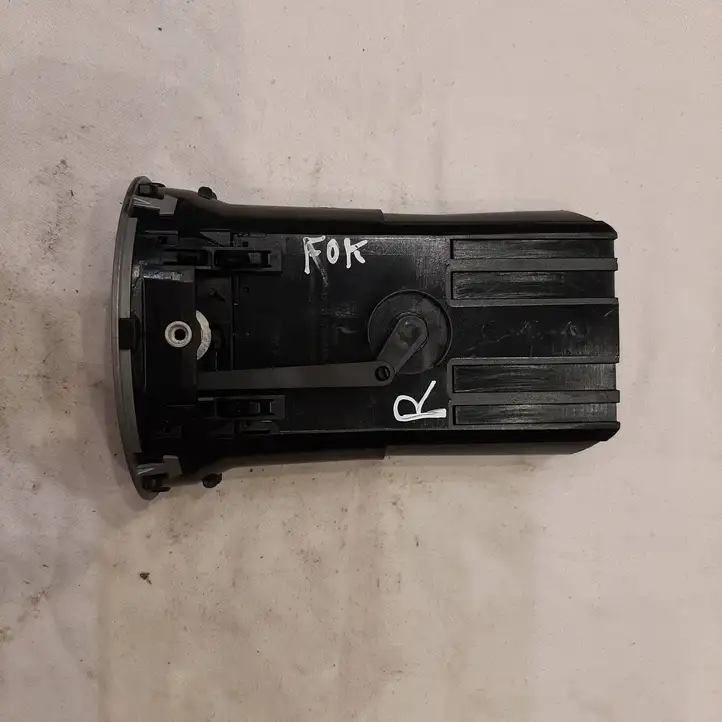 Ford Focus (2005 - 2008) 4M51A014121AD Боковой воздушный дефлектор — фото 4