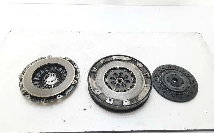 BMW 1 F20 F21 (2011 - 2019)  415047710 Комплект сцепления