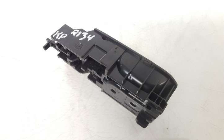 Toyota Avensis T250 (2006 - 2009)  5059A1 Внутренняя ручка