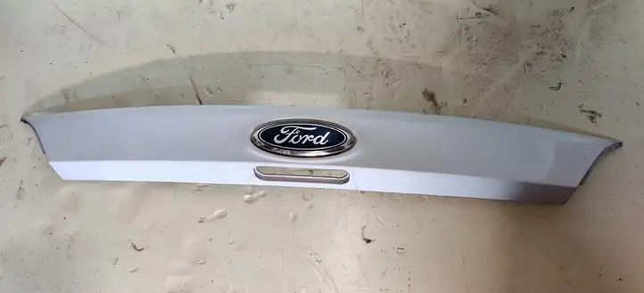 Ford Focus (2015 - 2019) BM5TN43404A0W Подсветка номера — фото 1