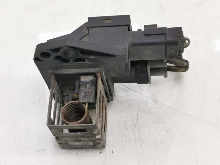 Peugeot 207 (2006 - 2009)  9662872380 Реостат вентилятора печки