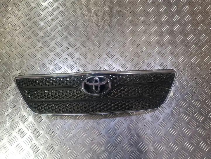 Toyota Corolla E120 E130 (2000 - 2004) 5311402010 Верхняя решетка радиатора — фото 1