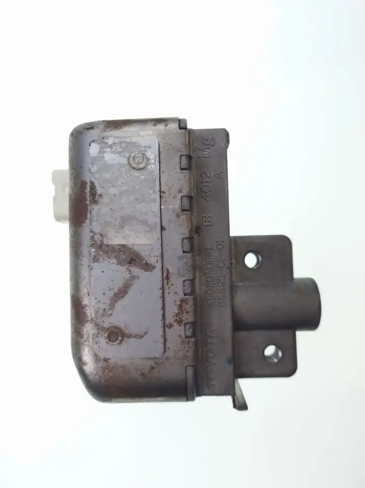 Toyota Corolla Verso AR10 (2004 - 2009) 450200F1 Блокиратор руля — фото 3