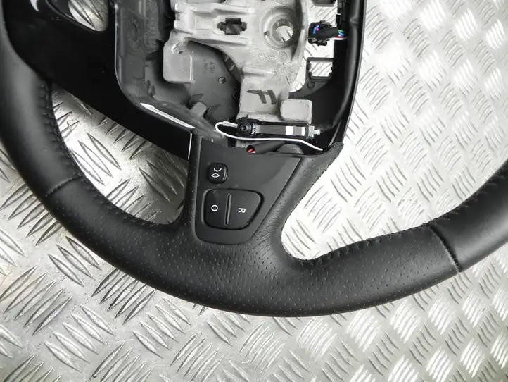 Renault Zoe (2012 - ) 484005406R Руль — фото 2