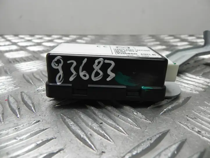 Mazda 6 (2005 - 2007) GP9F675DZB Блок бесключевого доступа — фото 3